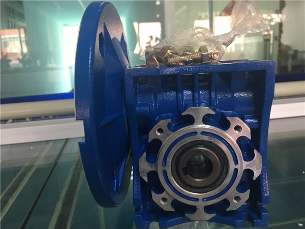 NMRV渦輪渦桿減速機(jī) (3) NMRV渦輪渦桿減速機(jī) (3)