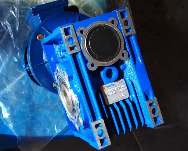 絲束水洗機(jī)減速機(jī)，NMRV050-15-0.12KW,NMRV050減速器