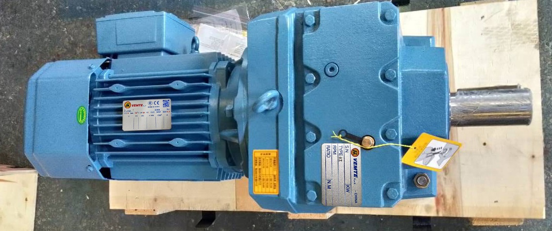 攪拌機(jī)減速機(jī),直線型減速機(jī),擺線針輪減速機(jī),R系列減速機(jī),550轉(zhuǎn)減速機(jī) 攪拌機(jī)減速機(jī),直線型減速機(jī),擺線針輪減速機(jī),R系列減速機(jī),550轉(zhuǎn)減速機(jī)