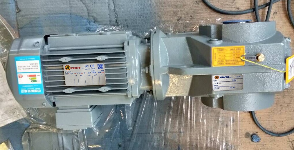 四大系列減速機,3KW減速機,0.5轉(zhuǎn)減速機,硬齒面減速機,減電機減速機一體機 四大系列減速機,3KW減速機,0.5轉(zhuǎn)減速機,硬齒面減速機,減電機減速機一體機