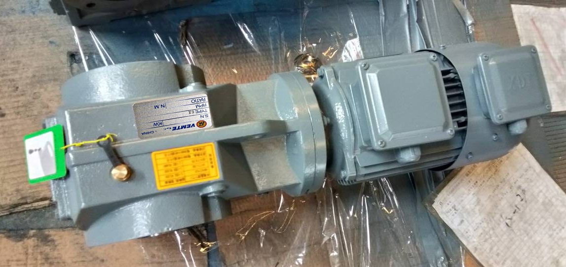 榨油機(jī)減速機(jī)，變頻減速機(jī),370W減速機(jī),硬齒面減速機(jī)