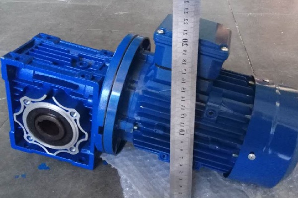 木工壓刨床減速機(jī),NRV150減速電機(jī),NMRV150-20-7.5KW蝸輪減速電機(jī) 木工壓刨床減速機(jī),NRV150減速電機(jī),NMRV150-20-7.5KW蝸輪減速電機(jī)