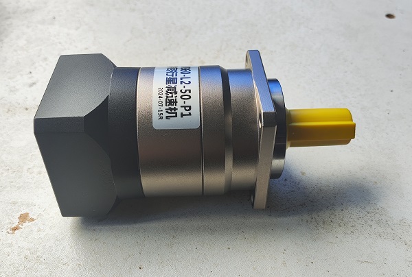 精密機(jī)床減速機(jī),42行星減速器,ZPB042減速電機(jī) 精密機(jī)床減速機(jī),42行星減速器,ZPB042減速電機(jī)